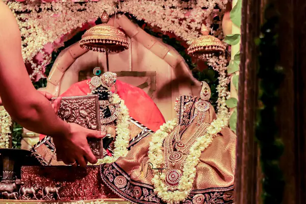 Prayer to Radharaman